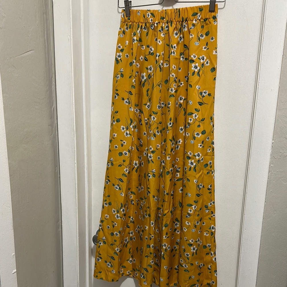 Yellow Ruffled A-line Maxi Skirt for Casual Wear